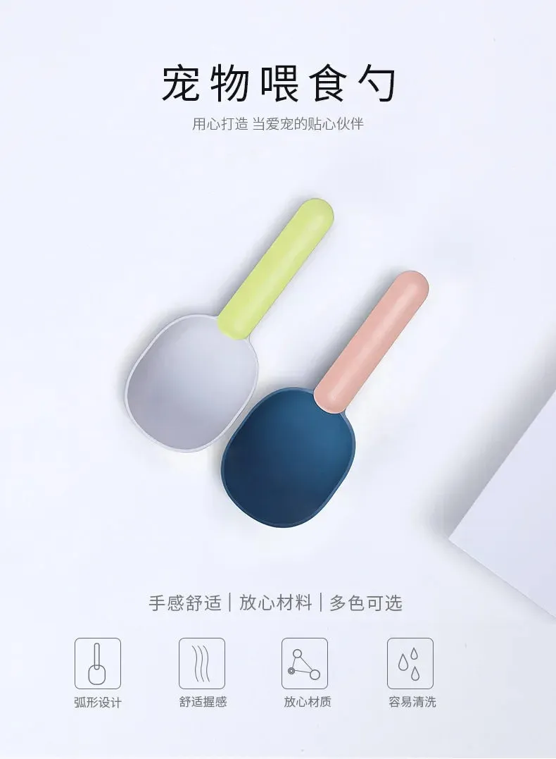 Multi-Functional Pet Food Scoop and Bag Clip